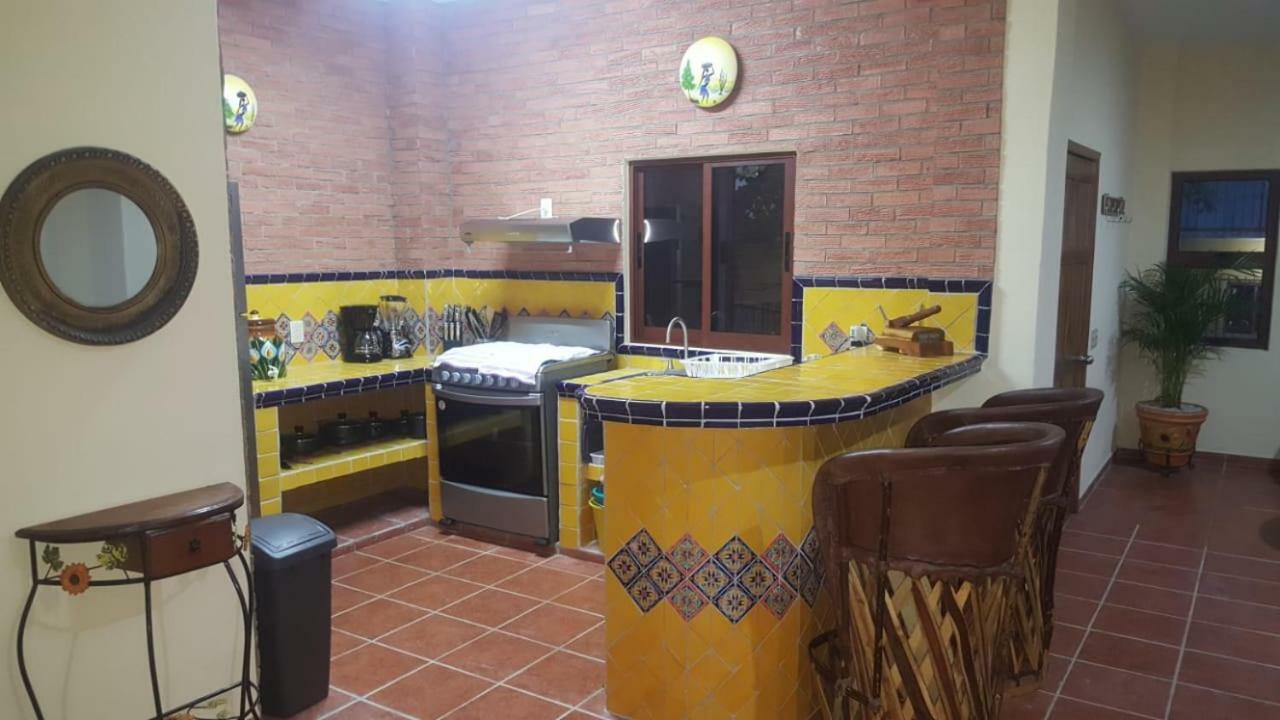イェラパ Casa Palmito Cerca De La Playaヴィラ エクステリア 写真