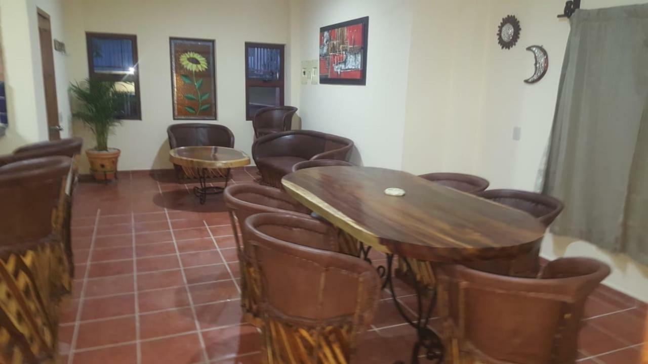 イェラパ Casa Palmito Cerca De La Playaヴィラ エクステリア 写真