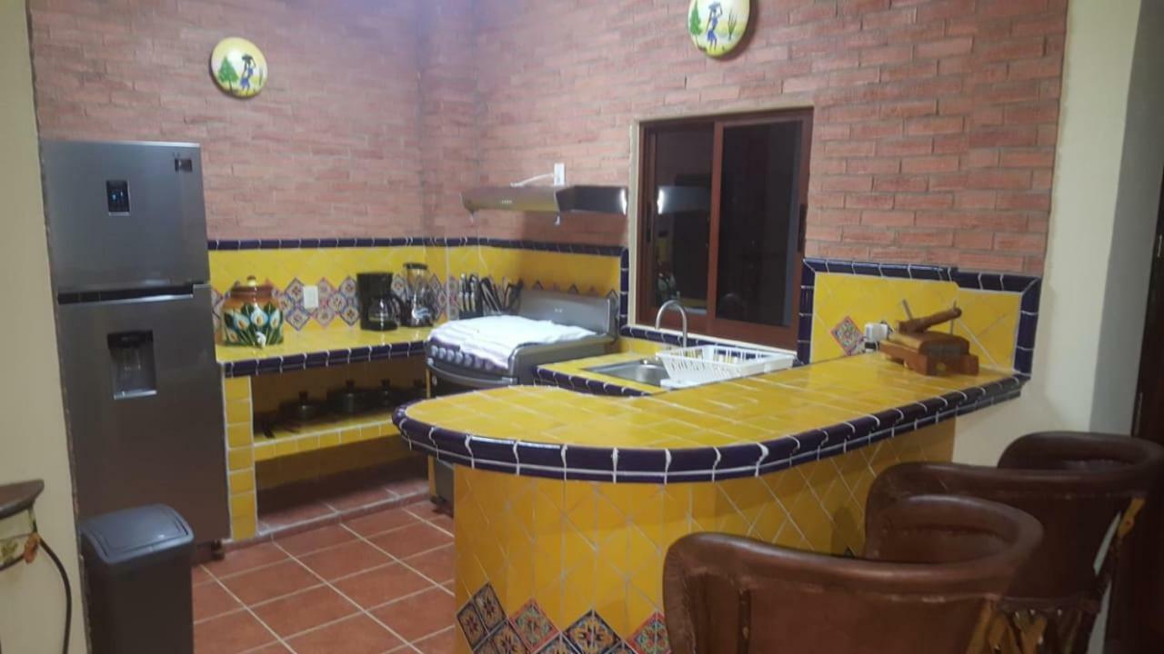 イェラパ Casa Palmito Cerca De La Playaヴィラ エクステリア 写真