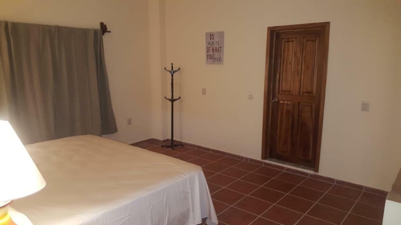 イェラパ Casa Palmito Cerca De La Playaヴィラ エクステリア 写真